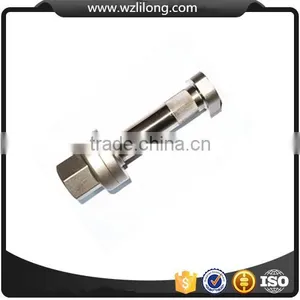 Wheel Bolt / Heavy Truck Bolt / Hub Bolt and Nut thumbnail-5