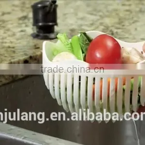 2017 New Design Plastic Salad/fruit Cutter Bowl/Plastic Salad Cutter Bowl for Kitchen thumbnail-5
