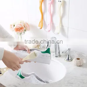 Cute Cartoon Cat Shoe Brush thumbnail-5