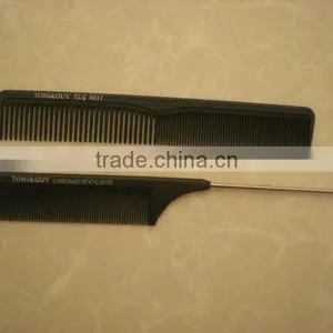Plastic Hair Comb thumbnail-1