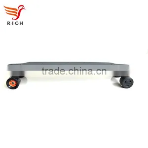 T3 Best Outdoor Sport Battery Electric Skateboard for Sale thumbnail-2