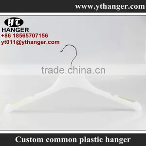 IMY-442 White Plastic Non-slip Hangers for Dress thumbnail-2