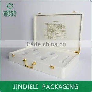 Customized Luxury Wooden Cosmetic Box Packaging thumbnail-3