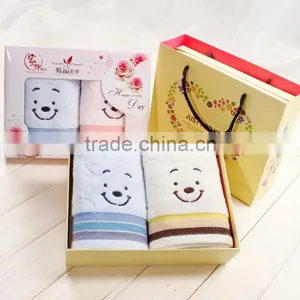 Cotton Towel Set in Gift Pack thumbnail-1