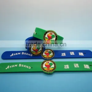 Promotional and Eeco-friendly 3D Cocks Shape Reflective Silicon Snap Bracelet thumbnail-1