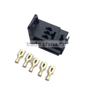 Voilet Relay Socket thumbnail-1