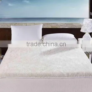 Queen Size Cashmere Waterproof Mattress Pad thumbnail-2