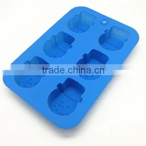 Promotional Gift 6 Cups Snowman Shape Silicone Cake Pan Mold thumbnail-4