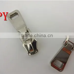 Quality Design Zipper Pullers Manufacturers thumbnail-1