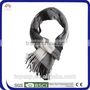 Pictures Of Scarves For Men thumbnail-5