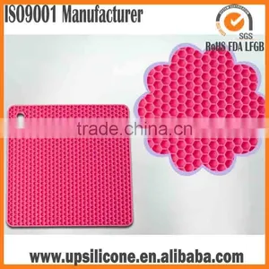 Heat Resistant Hot Dishes Pots Pans Plates Mate Trivet Silicone Mat thumbnail-1