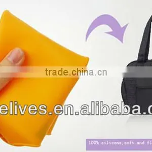 Waterproof Silicone Baby Bibs With Crumb Catcher With Animal Shape Bib thumbnail-5