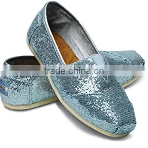 Brand Name Classic Canvas Shoes Excess Inventory for Sale thumbnail-3