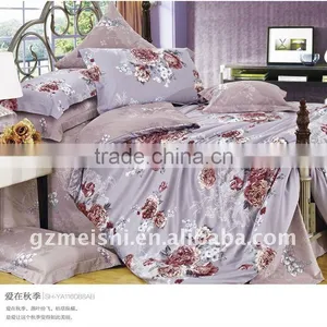 100%cotton Printed Hello Kitty Bed Set thumbnail-1