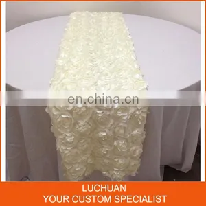 High Quality Fancy Wedding Rosette Table Runner thumbnail-3