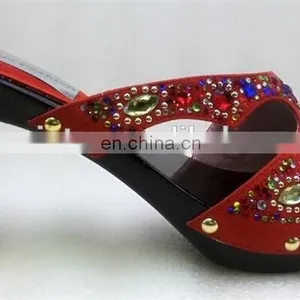 High Quality Fashion Shoes and Sandals(MD-100) Wholesale Women Slippers thumbnail-1