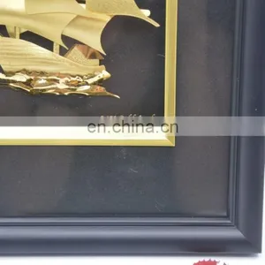Good Price for 3D Ship Model 24K Gold Photo Frame, Gold Picture Frame For Wall Decoration thumbnail-2
