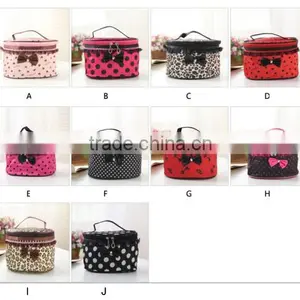 Portable Lace Border Flower Series Makeup Bag, Large Contents thumbnail-1