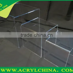 Acrylic Precious Items Display Shelf thumbnail-1