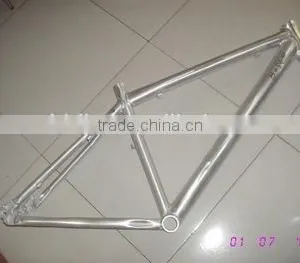 26 INCH MOUNTAIN BIKE FRAME thumbnail-1
