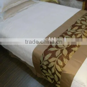 100% Polyester Hotel Bed Runner and Bed Spread thumbnail-1