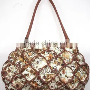 China Wholesale Handbag Distributors Novel Fashion Ladies Fashion Style thumbnail-1