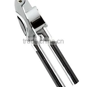 Good Selling Kitchenware Garlic Presser With Metal and Plastic Material thumbnail-1
