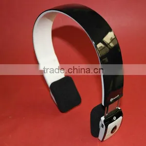 Bluetooth Headsets Color Black and White thumbnail-1