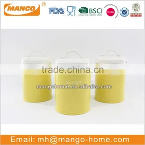 China Supplies Cheap Yellow and White Bulk Tea Metal Cainster With Lid thumbnail-1