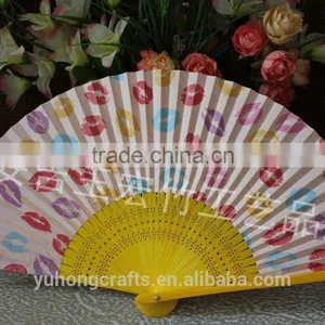 Japanese High Quality Bamboo Paper Fan thumbnail-2