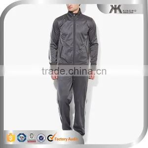 2017 Mens Latest Design Jogging Suits Wholesale Polyester Fabric OEM Tracksuit thumbnail-1