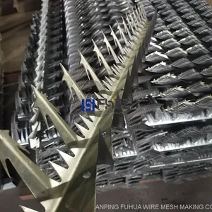 Perimeter Security Anti Climb Wall Spikes Made of Galvanized Steel Spear Type Spikes thumbnail-2