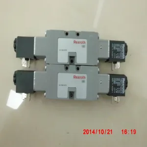 Aventics Pneumatic Valve 0820022502 thumbnail-2