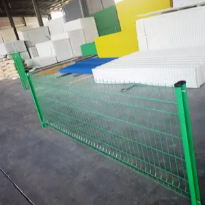 Powder-Coated 3D Curved Fence Panel 2.4m Height for Industrial Zones thumbnail-4