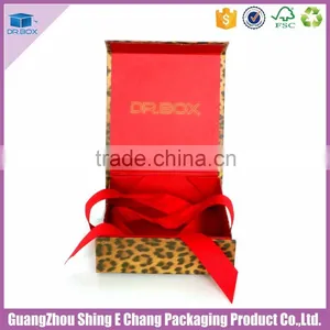 Good China Wholesaler Magnetic Button Round Metal Paper Plastic Shoe Valet Cardboard Clothes Boxes thumbnail-5