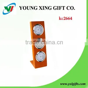 New Unusual Practical Wood Desktop Clock With Temperature and Humidity thumbnail-2