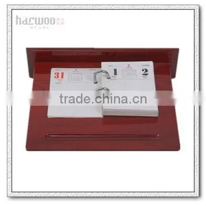 User-friendly Wood Calendar for Sale thumbnail-4
