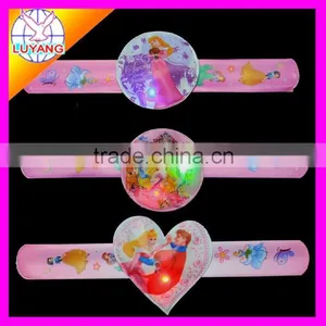 2015 LED Soft Pvc Custom Led Slap Bracelet for Promotion Gift PP005 thumbnail-1