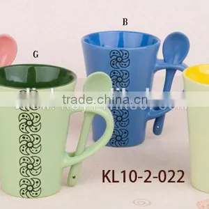 Elegent Design Ceramic Cafe Mug With Spoon thumbnail-2