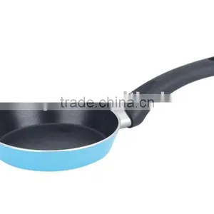 Aluminum Egg Pan thumbnail-1
