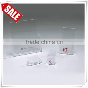 Acrylic Helmet Display Case thumbnail-6