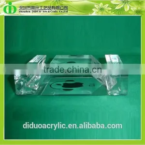 DDI-0036 Trade Assurance Lucite Stand for Ipad thumbnail-1