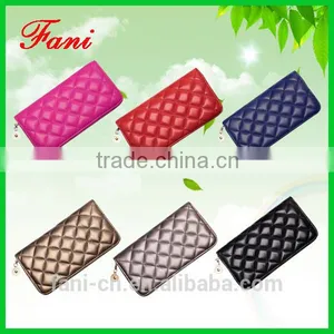 2015 Very Popular Embroidery PU Wallet With High Quality for Woman thumbnail-1