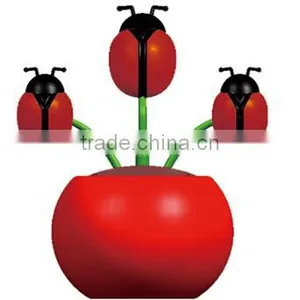 Hot Sale Cute Cartoon Type Plastic Promotion Gift Solar Dancing Flower thumbnail-2