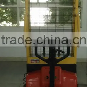 Hand Pump and Electric Stacker VH-EMS-100/16 thumbnail-3