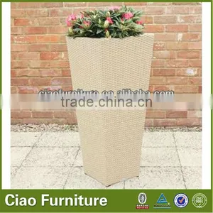Outdoor Wicker Plastic Flower Pot thumbnail-1
