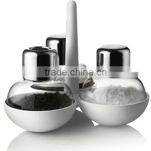 Set of 3 Glass Spice Bottle thumbnail-1