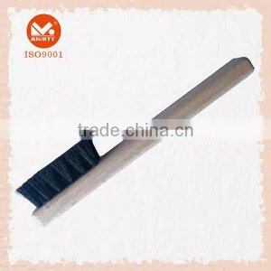 Wooden Handle Pure Horsehair Shoe Brush thumbnail-1