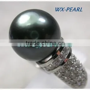 Large Round Tahitian Pearl Ring in Peacock Green thumbnail-3