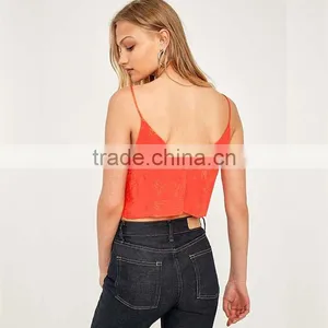 Jacquard Low Cut Spaghetti Straps Cropped Cami Womens Tank Top With Buttons thumbnail-5